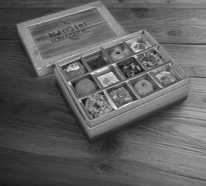 12Pc Assorted Sweet Box