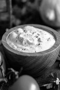 Garlic Yogurt Sauce (50ml)