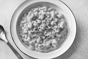 Cream & Cheese Pasta Veg
