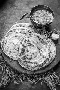 Lachha Paratha