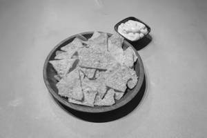 Nachos With Cheese Jalapino Dip [120 Grams]