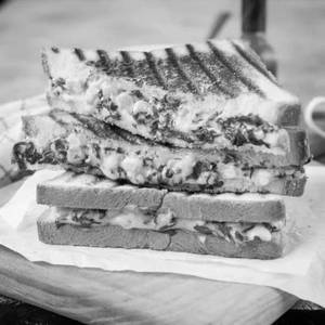 Cheese Spinich Corn Grill Sandwich