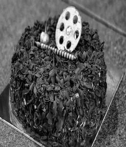 Dream By Chocolate Eggless Cake