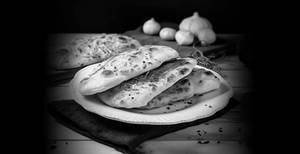 Butter Garlic Naan