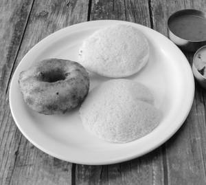 Idli Wada