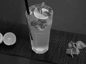 Virgin Mojito