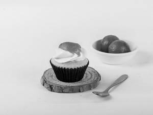 Mr Jamoon Cupcake