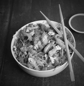 Chicken hakka noodles