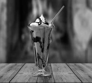 KitKat Thick Shake [350 ml]