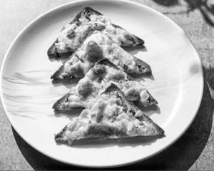 Veg Chilli Cheese Toast 