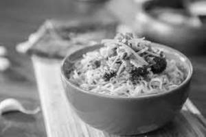 Veg Maggi (serves 1)