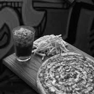 Simply Veg Pizza + Fries + Mojito 