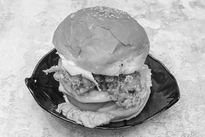 Classic Chicken Burger