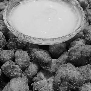 Chicken Nuggets With Mayo Chilli Dip