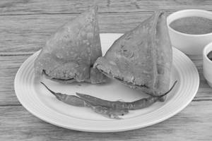 Punjabi Samosa [1 Piece]