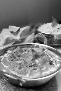 Kadai Paneer With Rice Or Breads (combo)