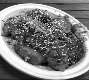 Honey Chilli Momo (8 Ps