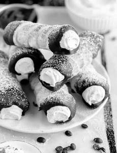 Chocolate Cream Roll 6 Pes Box