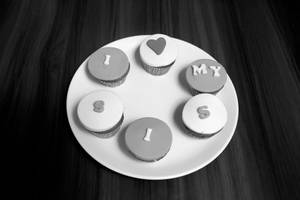 SIS Cupcakes - 6 Pieces