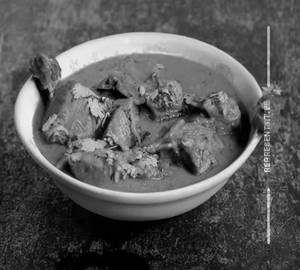 Kaju chicken curry