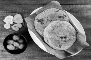 Fish Paratha Bhaja Masala Aloodum Combo
