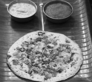 Veg Utthapam