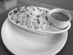 Veg Fried Rice (650ml)
