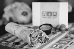 Kadhai Chicken Roll (9inch)