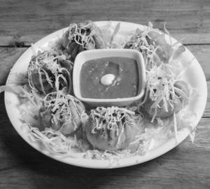 Tandoori Momo Veg Dry ( 8 Pcs )