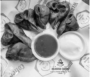 Fried Chicken Chilli Momo [6 Pcs]
