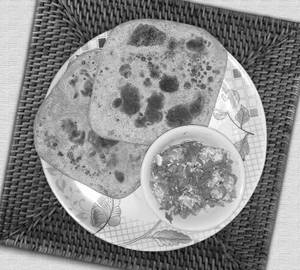 Paneer Bhurji + 2 Paratha