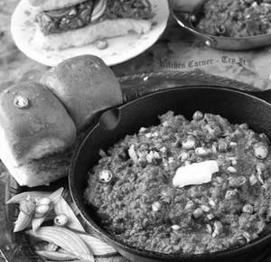 Mutton Keema Pao - With 1kg In 20pcs Paos