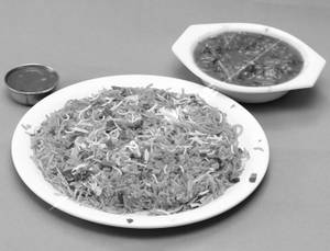 Egg Triple Schezwan Fried Rice [750Ml]