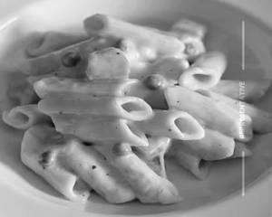 Pasta In White Penee Sauce