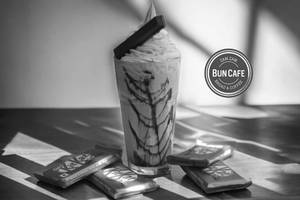 Kit Kat Shake