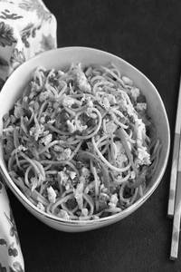 Egg Hakka Noodles