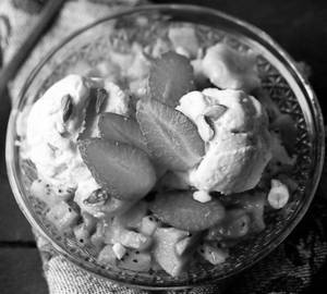 Fruit salad with pista ice cream