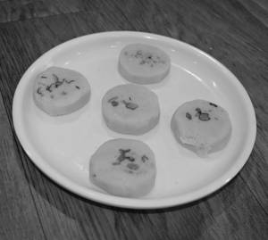 Doodhpeda (small cova) (250 Gms)