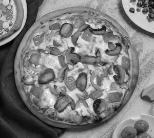 Farm fresh pizza