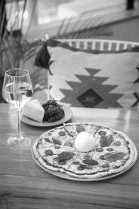 Burrata Margherita Pizza
