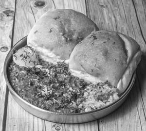 Chicken Keema Ghotala [Serves 1]