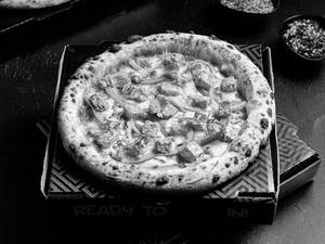 Paneer Tikka Pizza