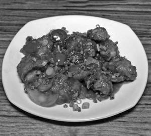 Chicken Chilly Dry
(350 g)