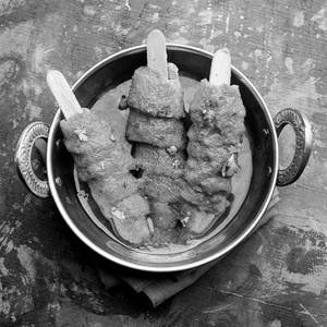 Stuff Chaap Gravy