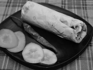 Chicken shawarma roll