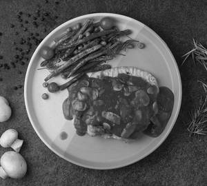 Grilled Chicken In Mushroom Sauce With Mashed Potatoes & Sauteed Green Beans