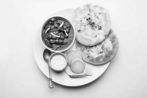 Chole Kulche