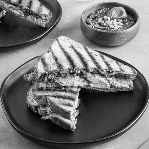 Chilly Garlic Grilled Sandwich