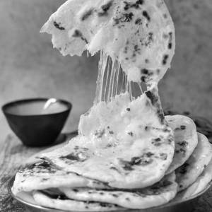 Cheese Naan   