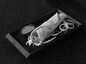 Porotta Chicken Roll